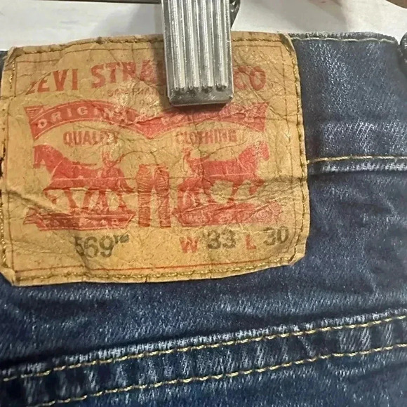 Levi’s 569 Jeans - Picture 5 of 5
